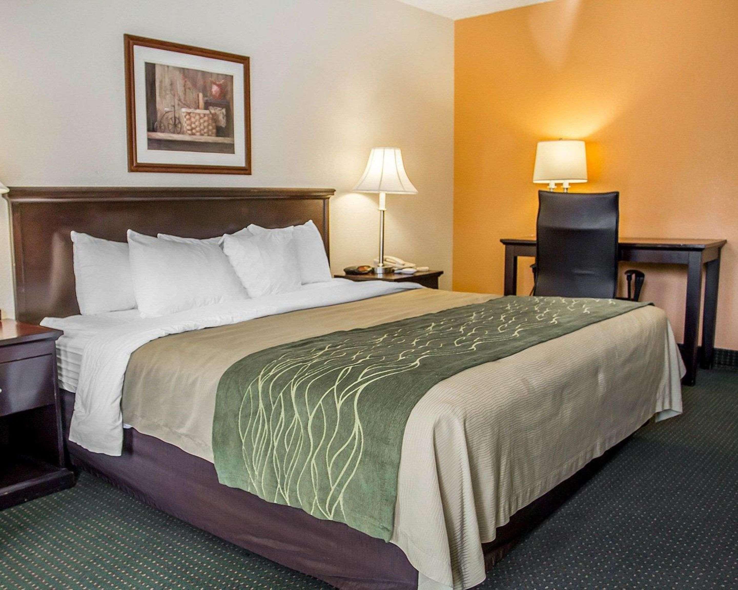 Quality Inn Riverside Near Ucr And Downtown Bagian luar foto