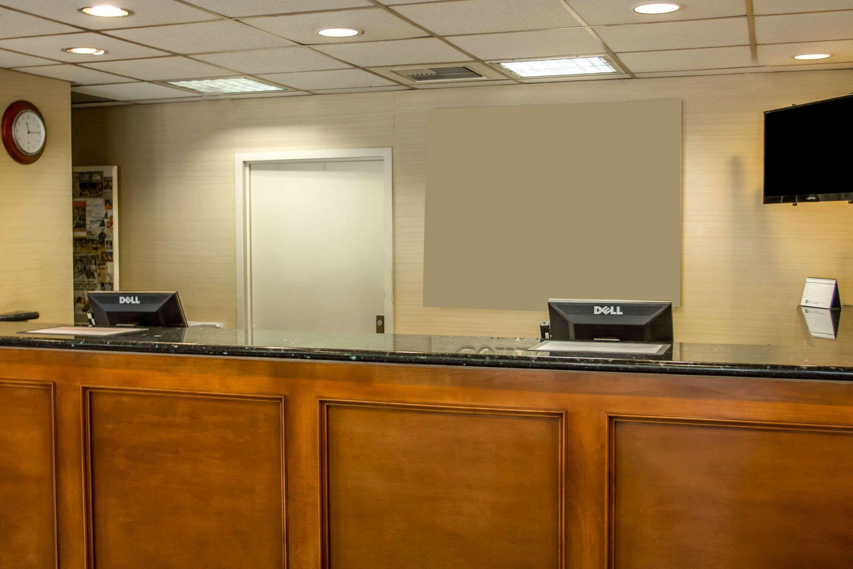 Quality Inn Riverside Near Ucr And Downtown Bagian luar foto