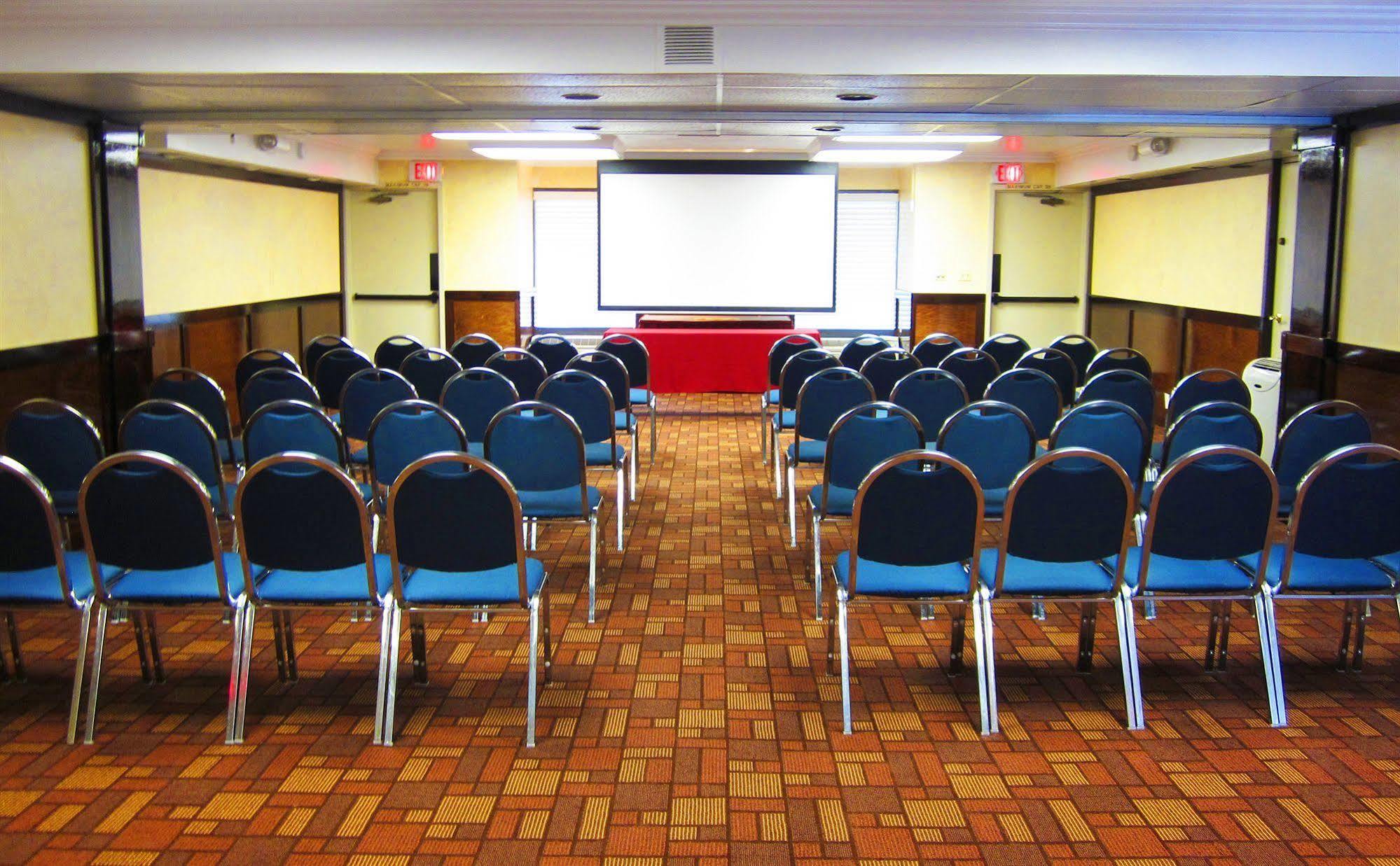 Quality Inn Riverside Near Ucr And Downtown Bagian luar foto